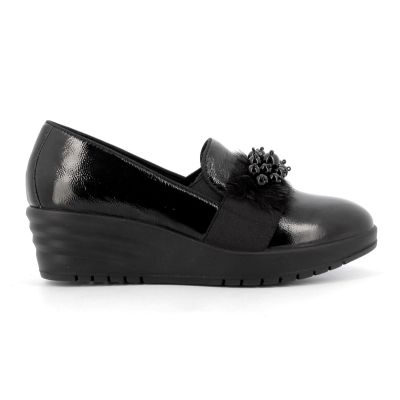 Zenska cipela crna